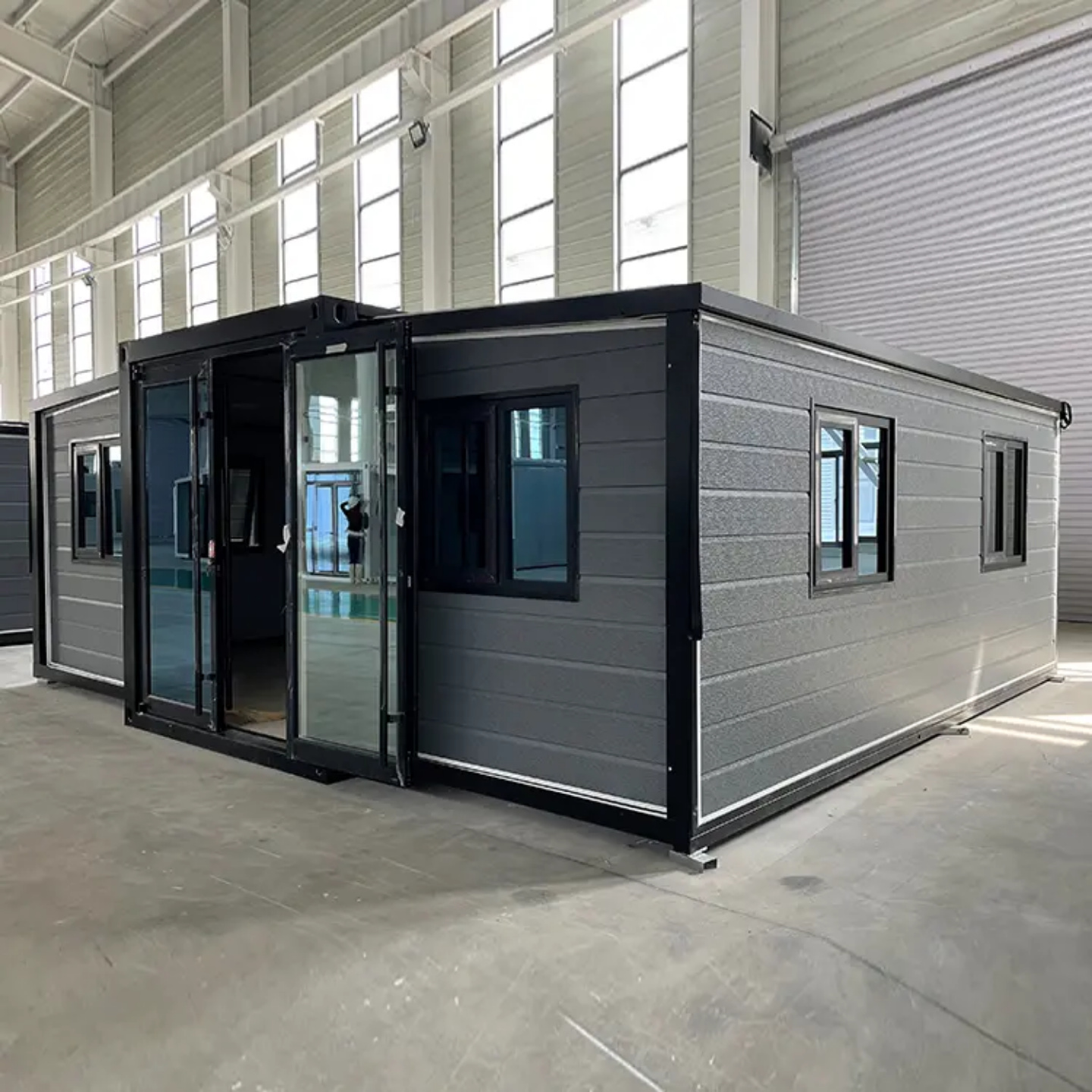 20 FT / 40 FT 2 Bedroom Foldable Expandable Container Prefab Home Tiny House - Portable, Modular, and Eco-Friendly