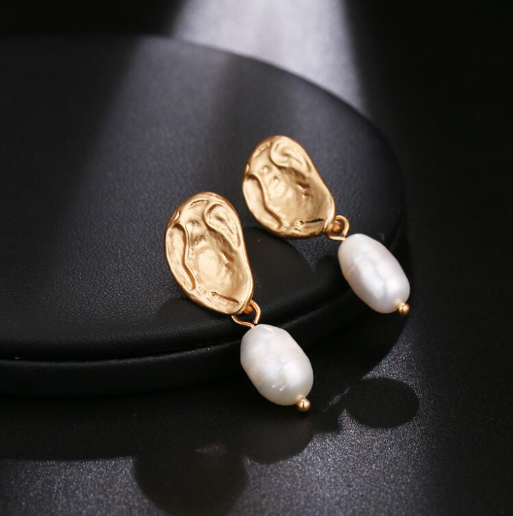 Imitation pearl alloy matte bronze earrings