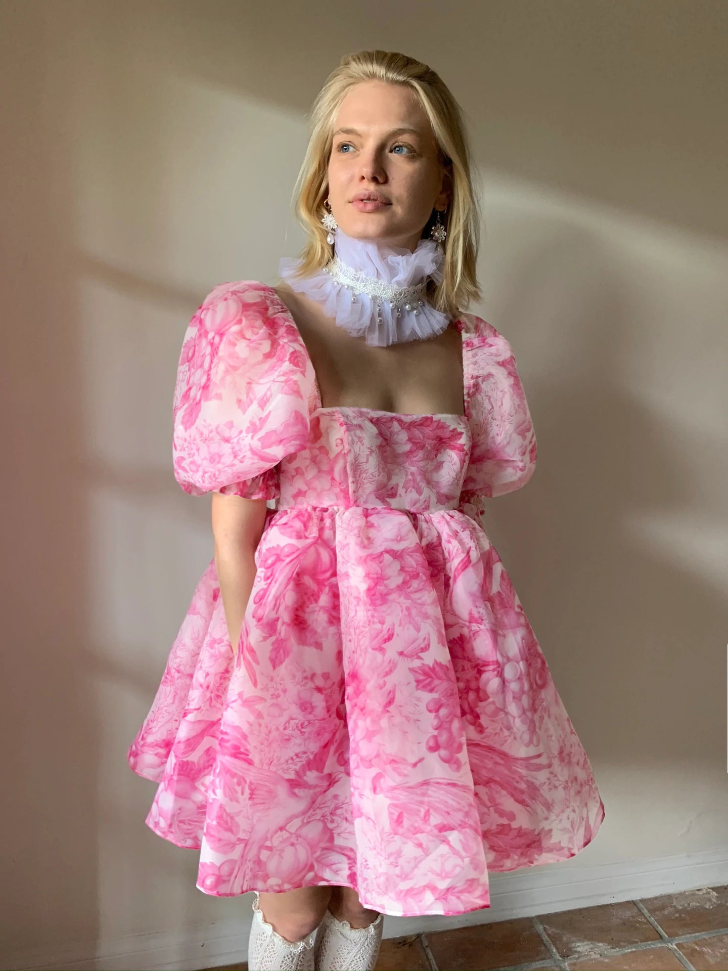 New Women's Printed French Square Neck Bubble